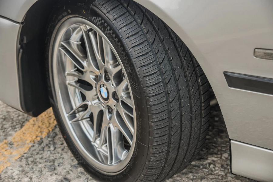 Колеса BMW M5 (E39) 2003 года  (фото 34 из 148)